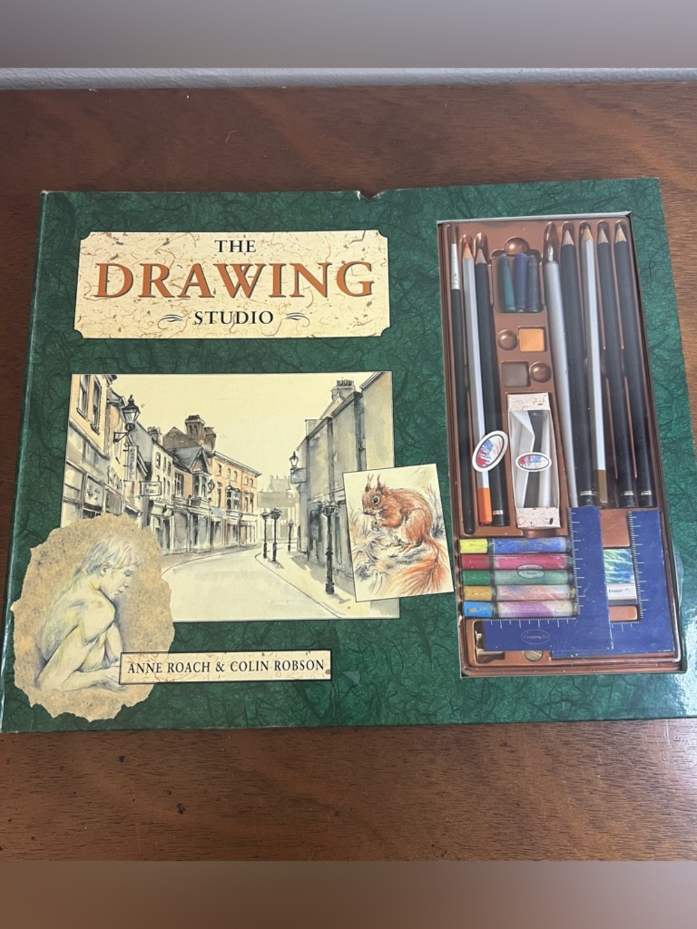 NEW Barnes and Noble The Drawing Studio Hardcover Book Art Set Creative Gift
